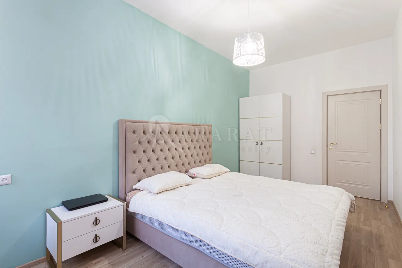 3 bedroom apartment for sale Argishti St, Center Yerevan, 157268