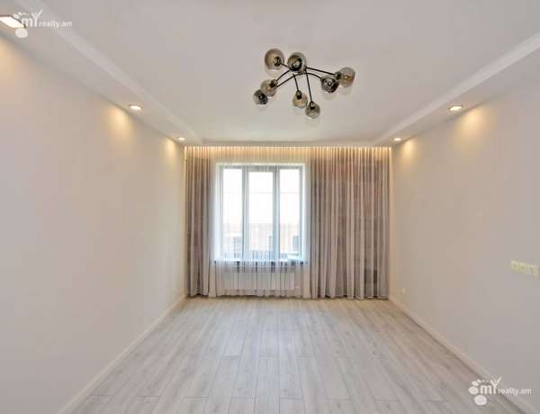 kupit-kvartiru/3-komnatnaya/Vratsakan+St/Arabkir/Yerevan