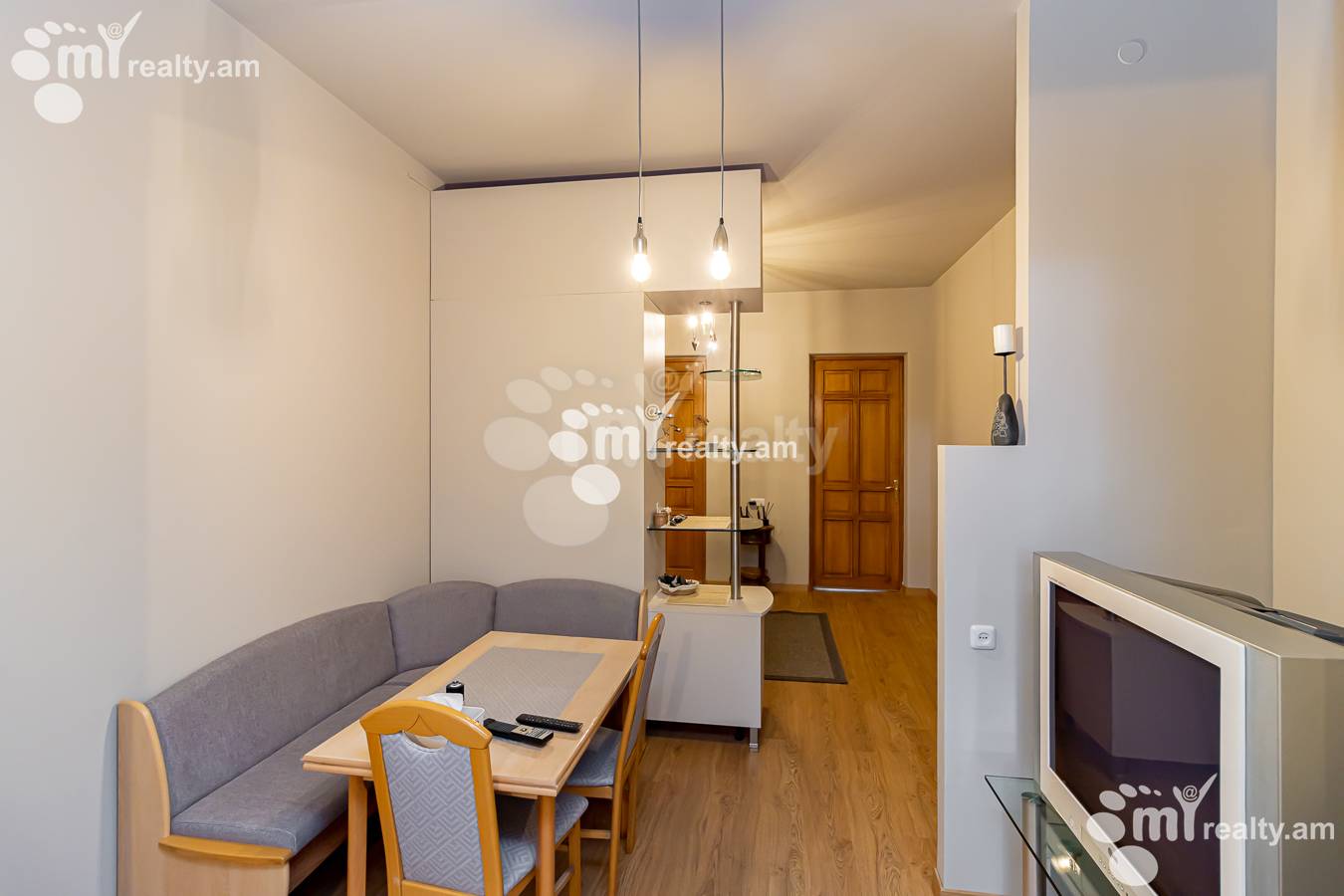 4 սենյականոց բնակարան  Բուզանդի փող, Կենտրոն Երևան, 149088