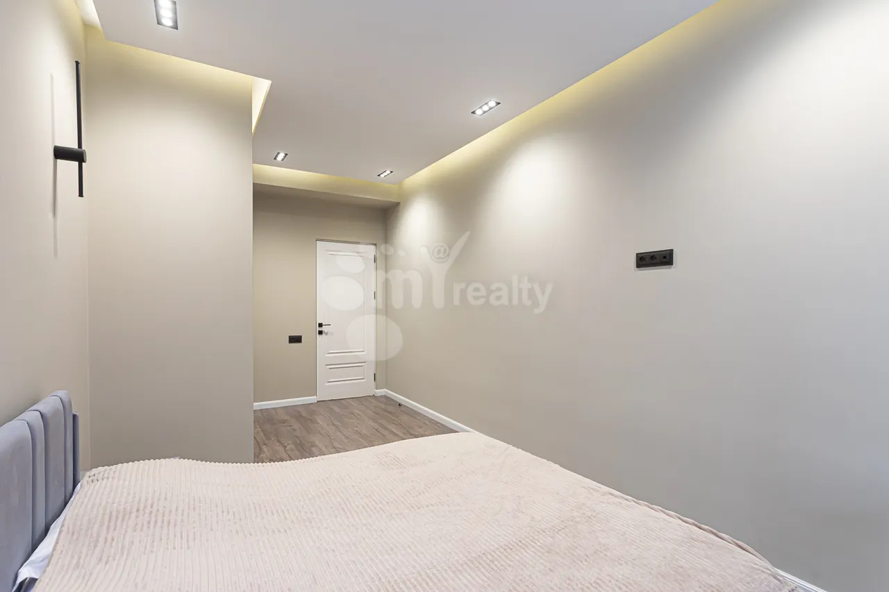 2 սենյականոց բնակարան  Կ. Ուլնեցու փող., Քանաքեռ-Զեյթուն Երևան, 160072