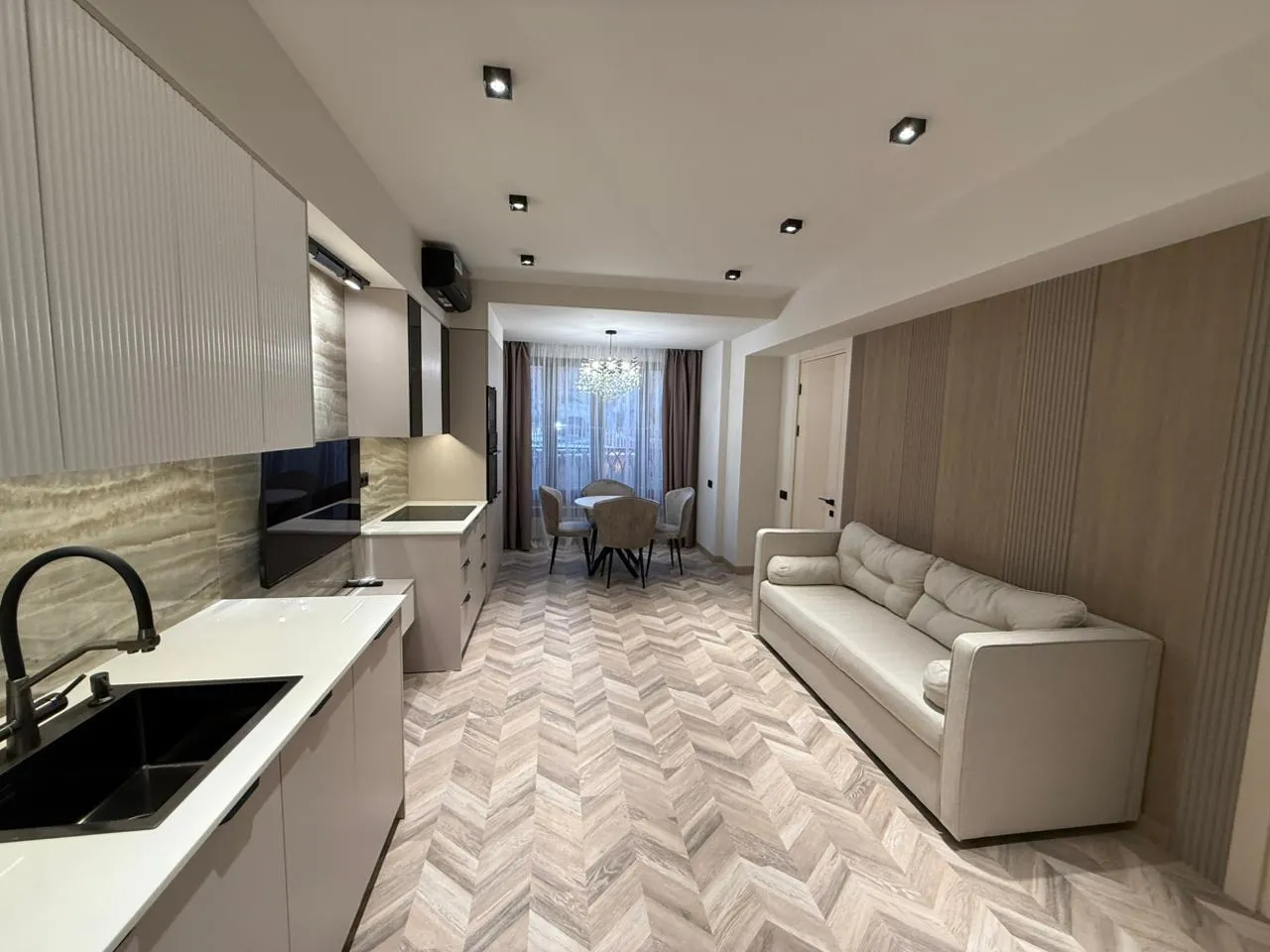 3 bedroom apartment for sale خیابان برادران اوربِلی, عربگیر ایروان, 158826