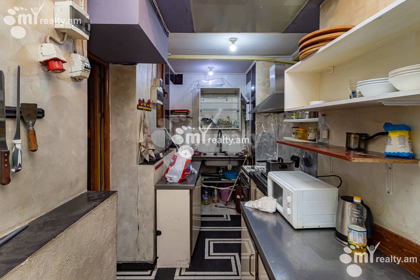 Commercial property for rent Mashtots Ave, Center Yerevan, 137353