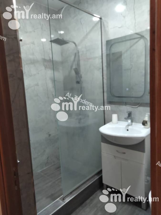 3 bedroom apartment for rent Argishti St, Center Yerevan, 156678