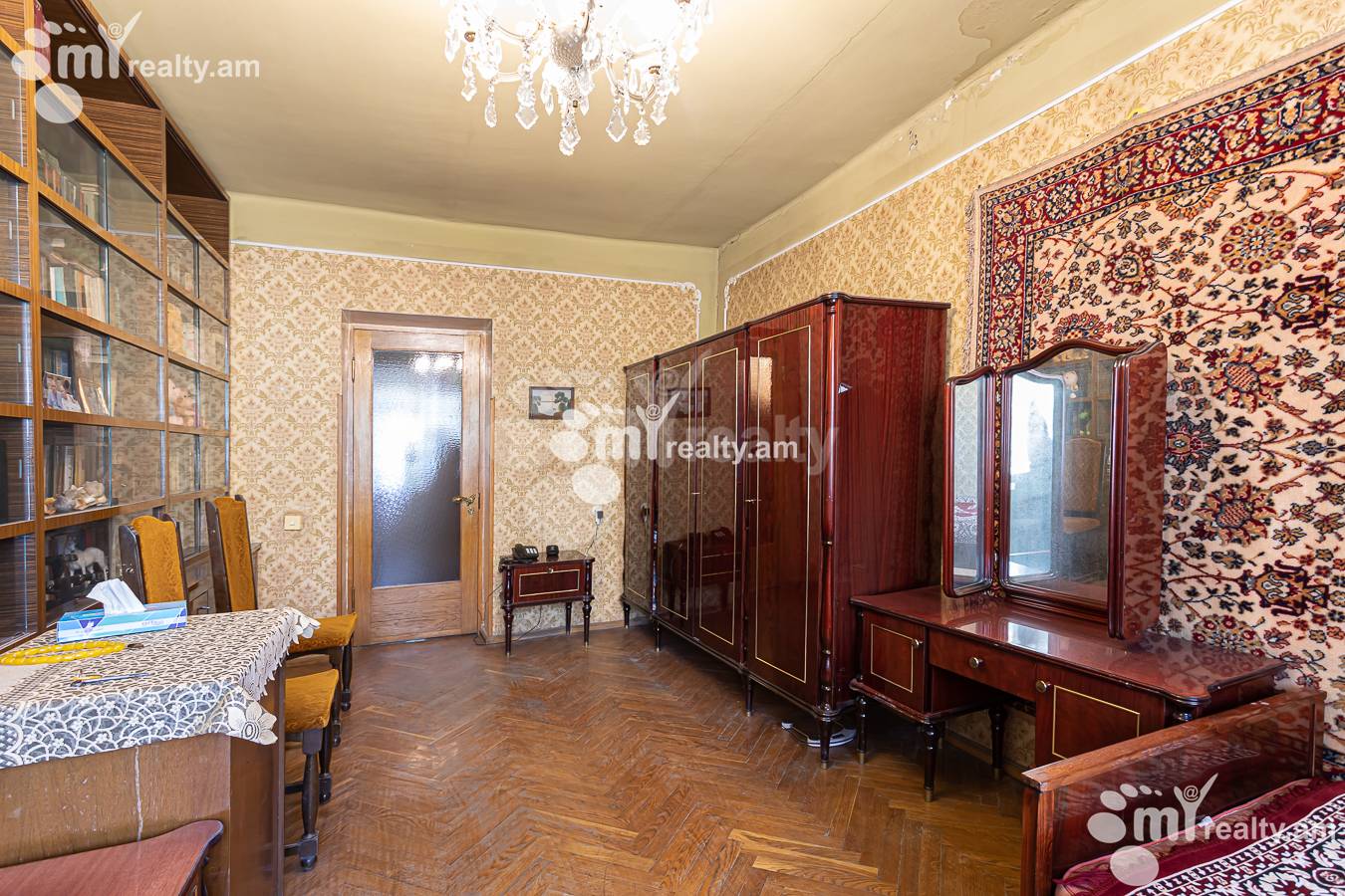 4 bedroom apartment for sale Abovyan St, Center Yerevan, 156643