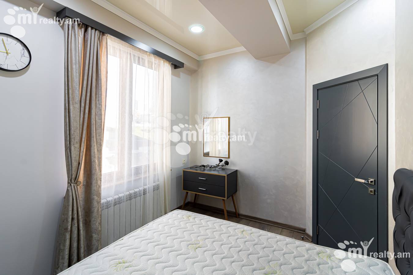 3 bedroom apartment for sale Antarayin St, Center Yerevan, 154190