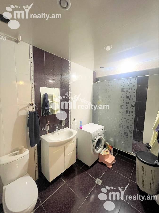 Снять 3 комнатную квартиру Шинарарнер ул, Ачапняк Ереван, 140936