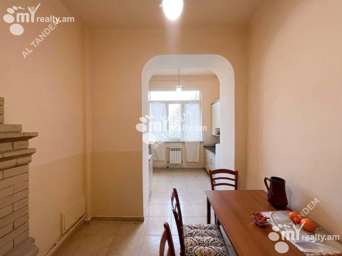 2 սենյականոց բնակարան վարձով Վարդանանց փող, Կենտրոն Երևան, 161890