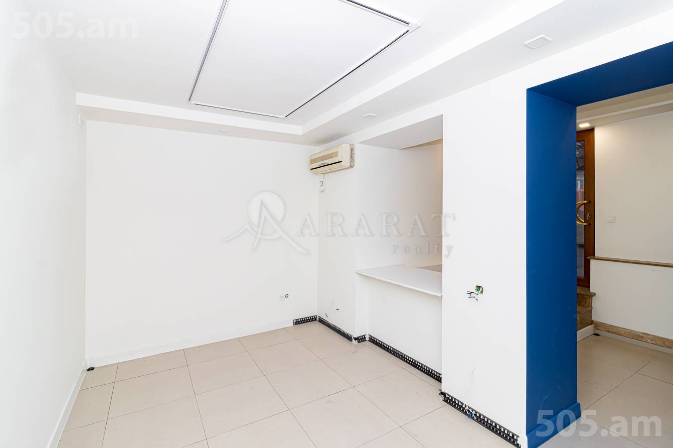 Снять коммерческoе помещение Абовян ул, Центр Ереван, 154521