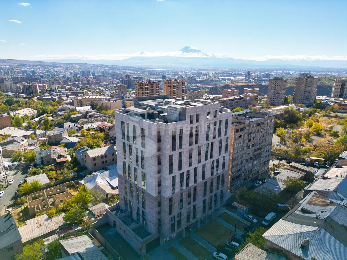 4 bedroom apartment for sale خیابان آخبیور سِروب, عربگیر ایروان, 157233