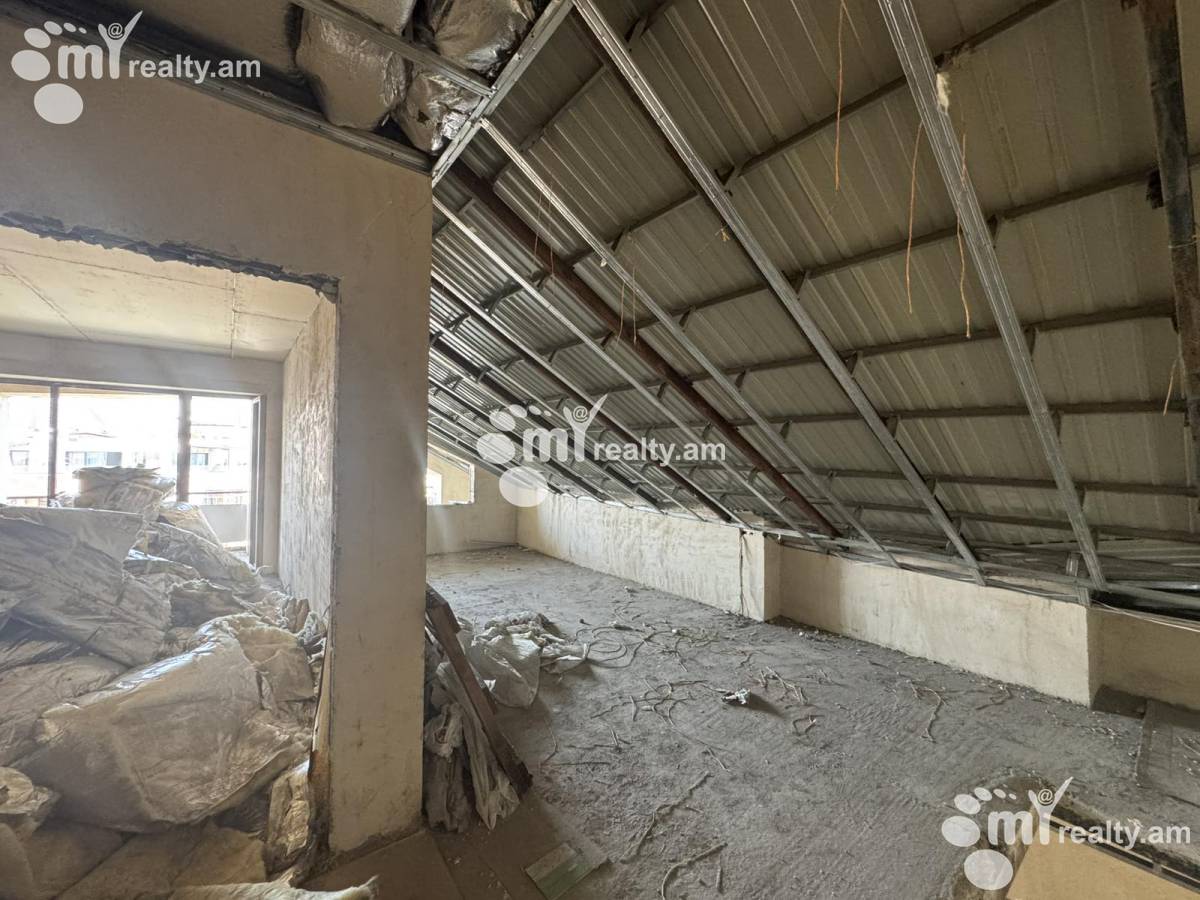 4 bedroom apartment for sale خیابان آنتارایین, مرکز شهر ایروان, 156118