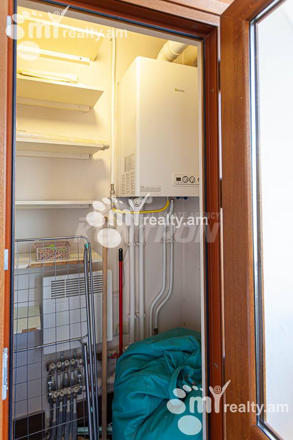 3 bedroom apartment for sale خیابان آرام, مرکز شهر ایروان, 154855