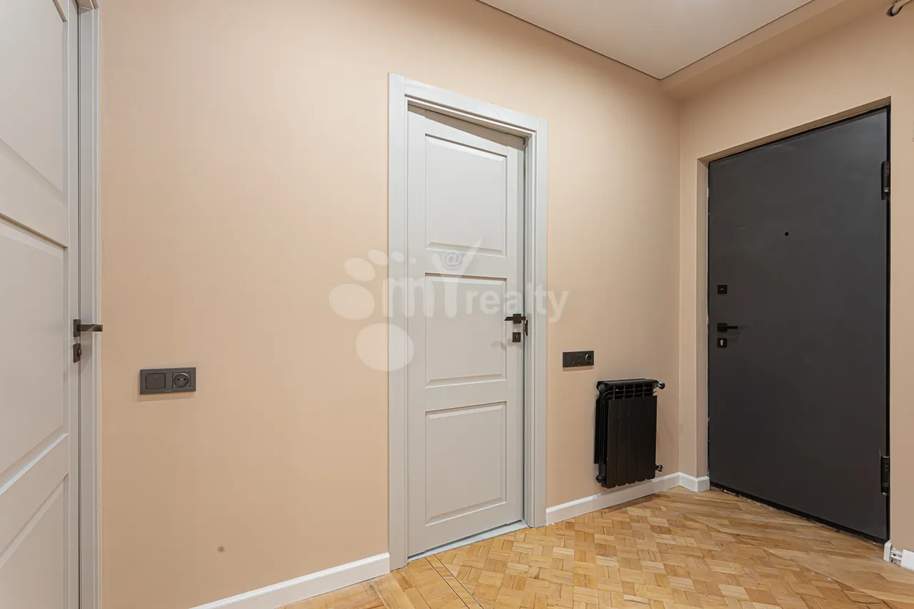 2 bedroom apartment for rent M.Khorenatsi St, Center Yerevan, 159210