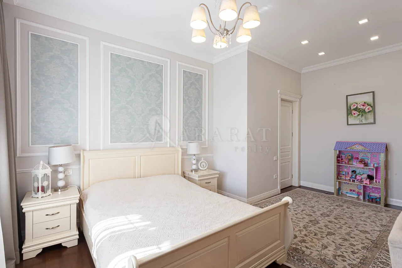 4 bedroom apartment for rent Tumanyan 1 passage, Center Yerevan, 158986