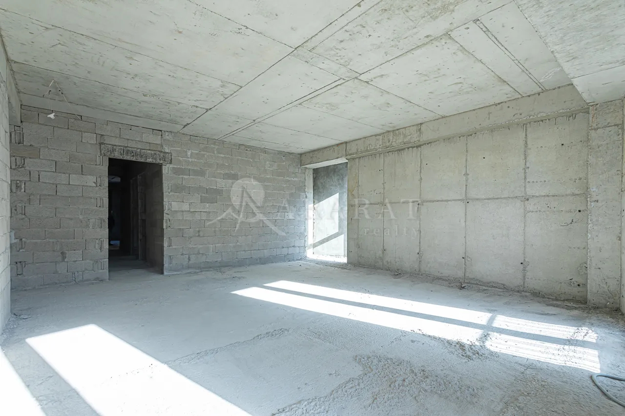 4 bedroom apartment for sale خیابان لئو, مرکز شهر ایروان, 157439