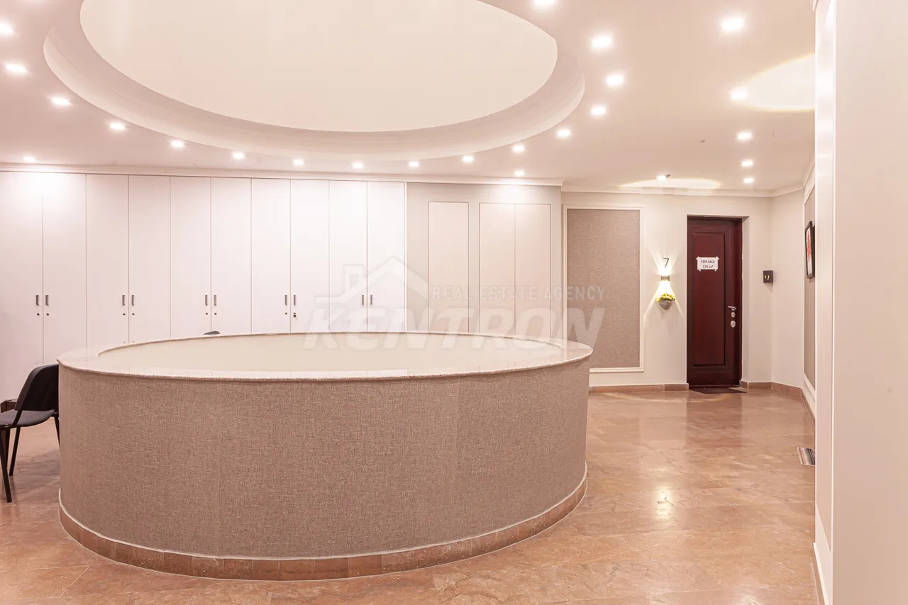 4 bedroom apartment for sale Northern(Hyusisayin)  Ave, Center Yerevan, 157215