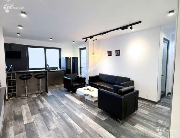 3-senyakanoc-bnakaran-vacharq-Yerevan-Ajapnyak