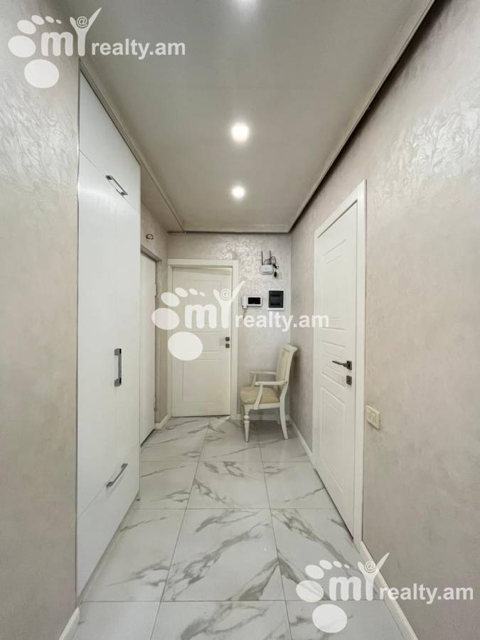 3 սենյականոց բնակարան վարձով Քեռու փող, Արաբկիր Երևան, 157123