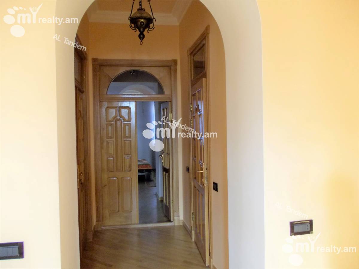 House for rent خیابان باربیوس, عربگیر ایروان, 130781
