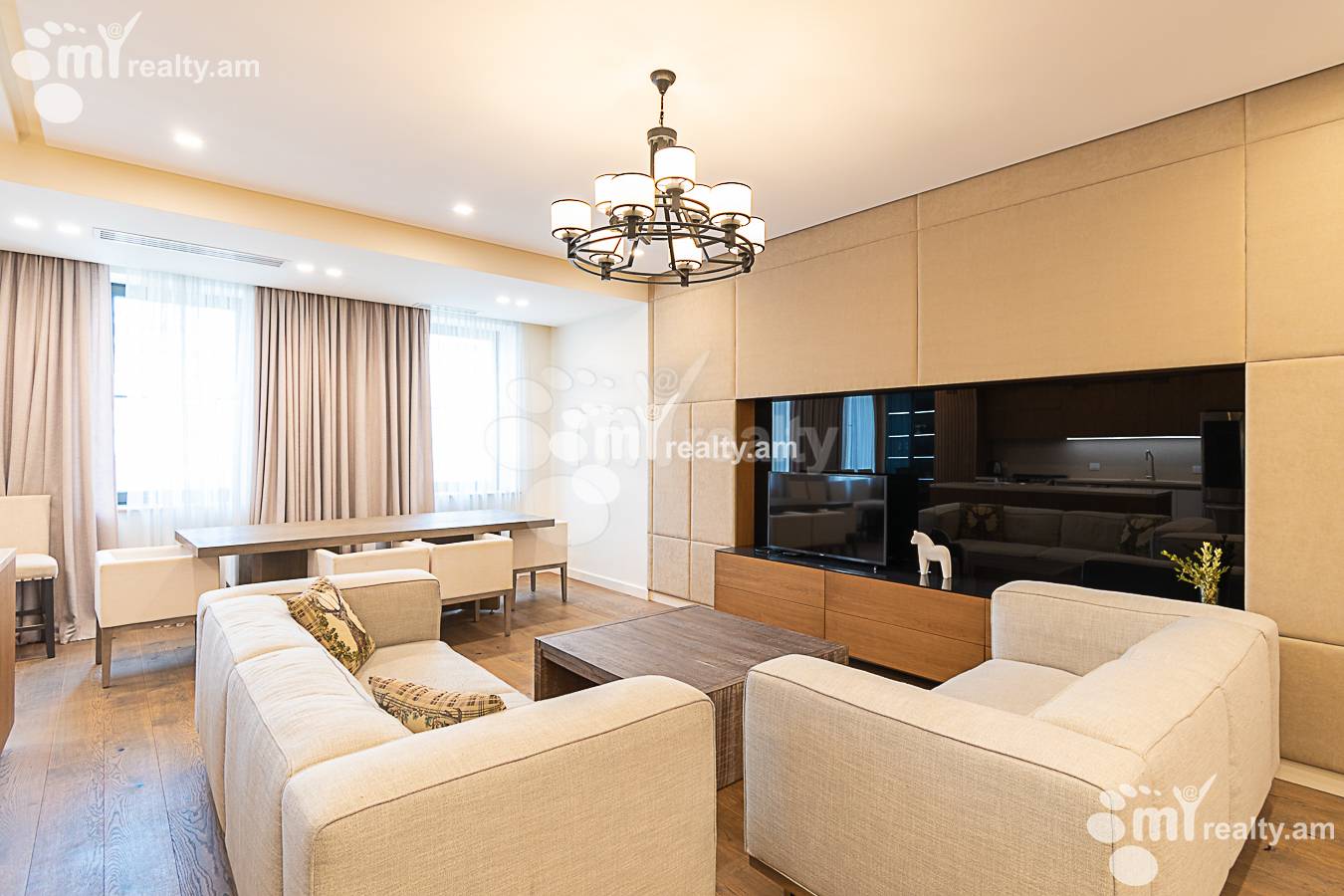 Купить 3 комнатную квартиру Бузанд ул, Центр Ереван, 139985