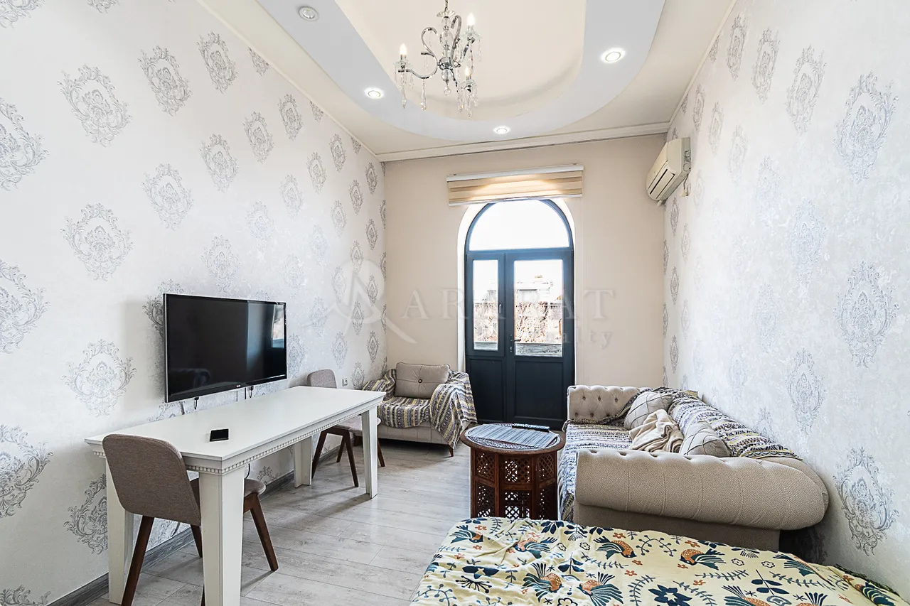 2 bedroom apartment for sale خیابان تیگران مِتس, مرکز شهر ایروان, 161885