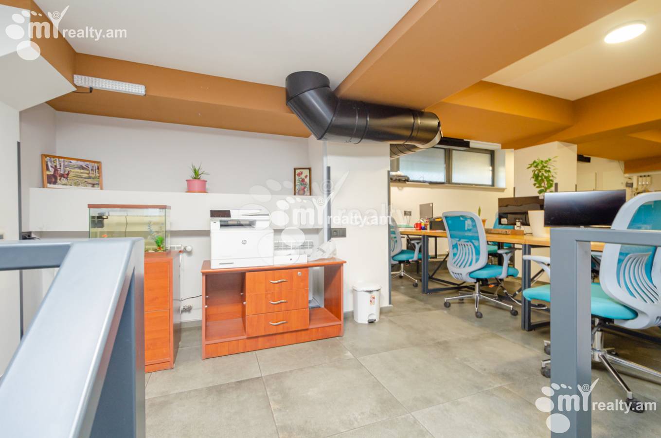 Снять коммерческoе помещение Орбели Ехбайрнери ул, Арабкир Ереван, 137098
