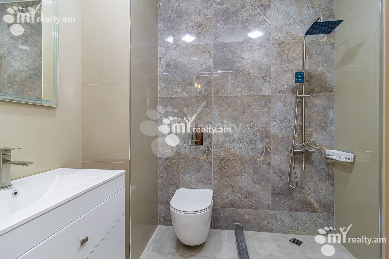 3 սենյականոց բնակարան  Դավիթ Անհաղթի փող, Քանաքեռ-Զեյթուն Երևան, 151538