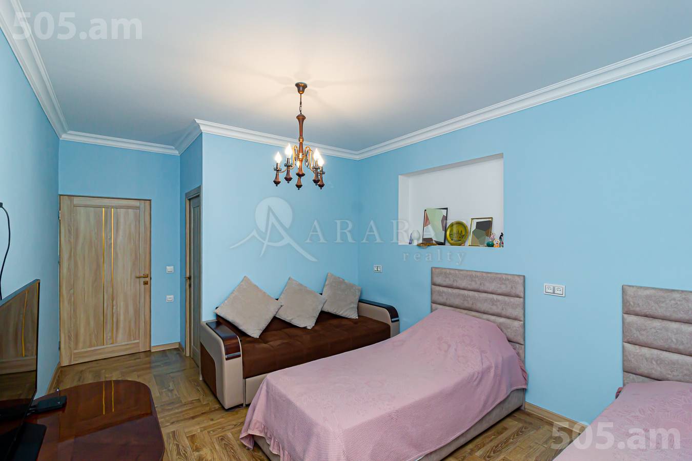 3 bedroom apartment for sale Pushkin St, Center Yerevan, 152668