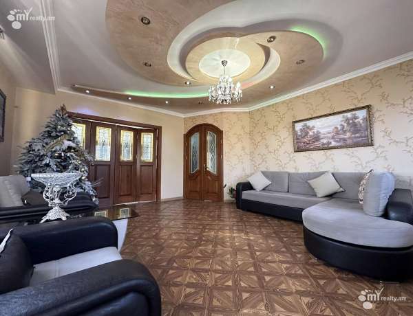 bnakaran/3-senyakanoc/A.+Khachatrian+St/Arabkir/Yerevan