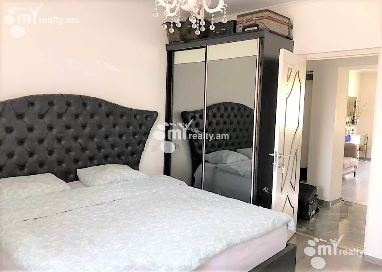 3 սենյականոց բնակարան  Գրիբոեդովի փող, Արաբկիր Երևան, 124865