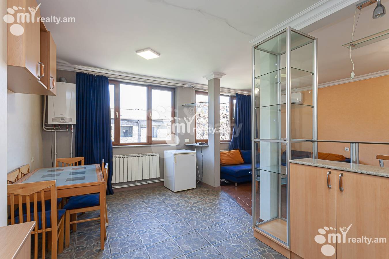 2 bedroom apartment for sale Zakyan street 1st lane, Center Yerevan, 148248