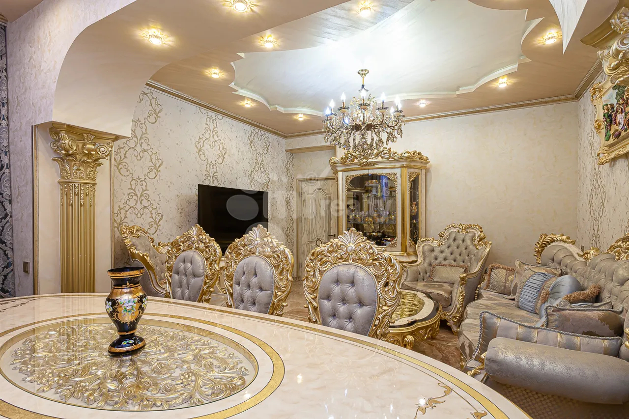 4 bedroom apartment for sale Argishti St, Center Yerevan, 161737
