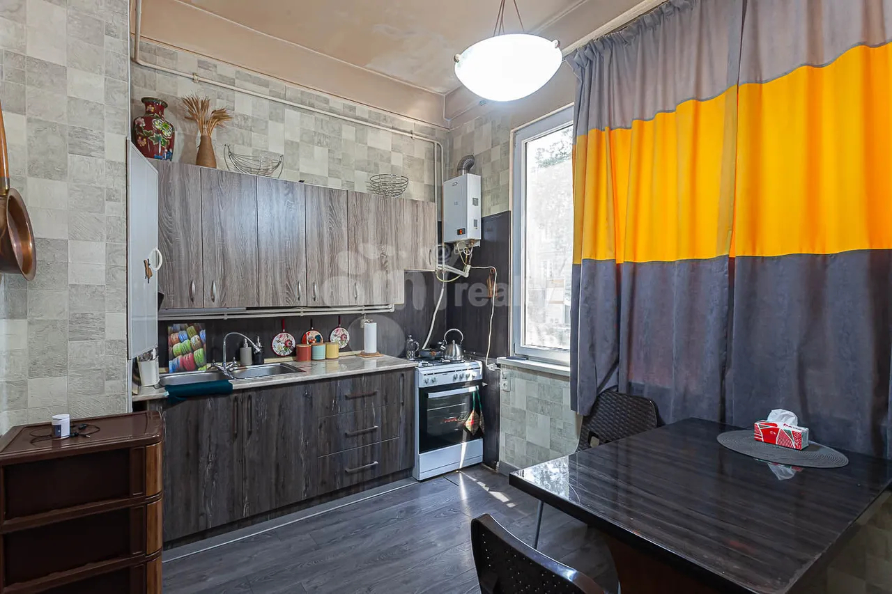 3 bedroom apartment for sale Pushkin St, Center Yerevan, 158166