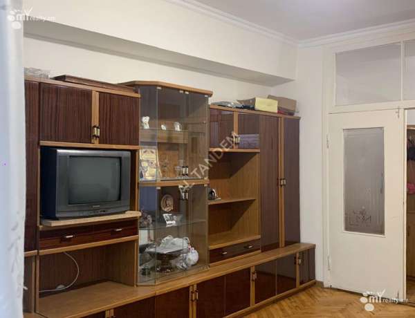 3-senyakanoc-bnakaran-vacharq-Yerevan-Center