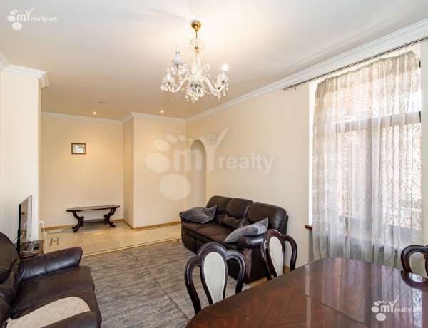 3-bedroom/apartment-for-sale/Mashtots+Ave/Center/Yerevan