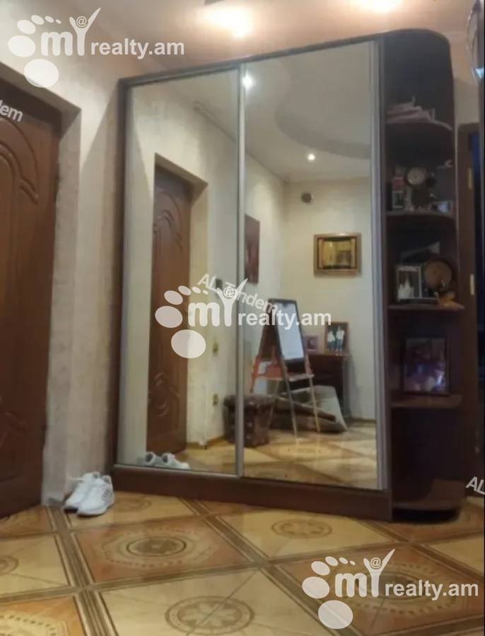 2 սենյականոց բնակարան  Խորենացու փող, Կենտրոն Երևան, 158308