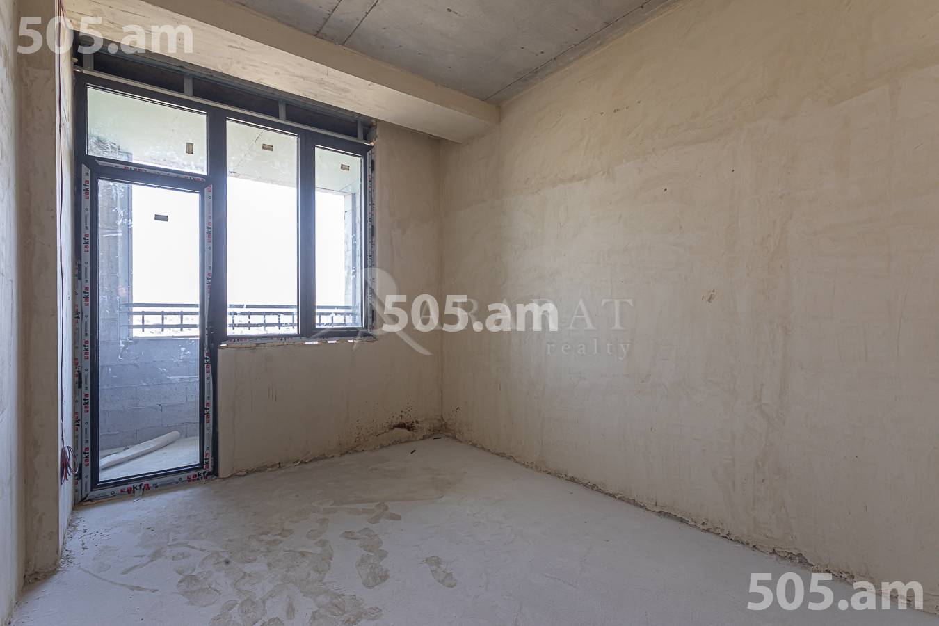 3 bedroom apartment for sale Tsovakal Isakov Ave, Center Yerevan, 156851