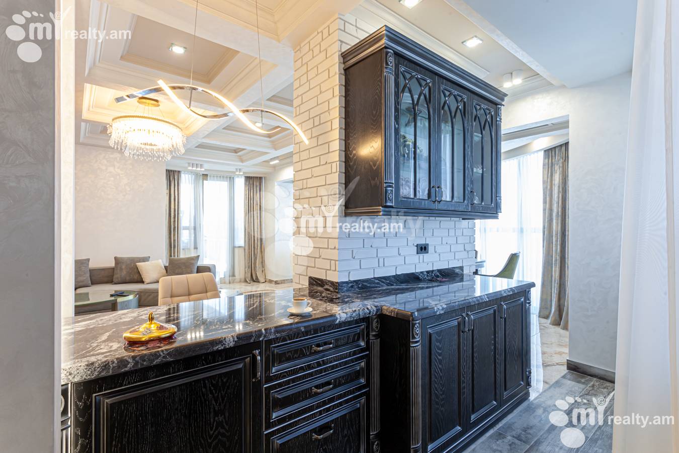 5 bedroom apartment for sale Tsitsernakaberd Highway, Center Yerevan, 149530