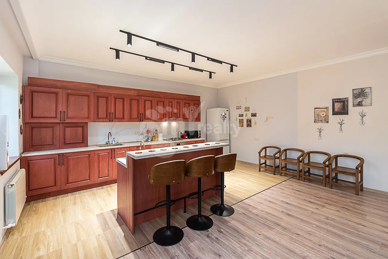 House for sale Pahlavunyats st, Tsaghkadzor Kotajk, 160992