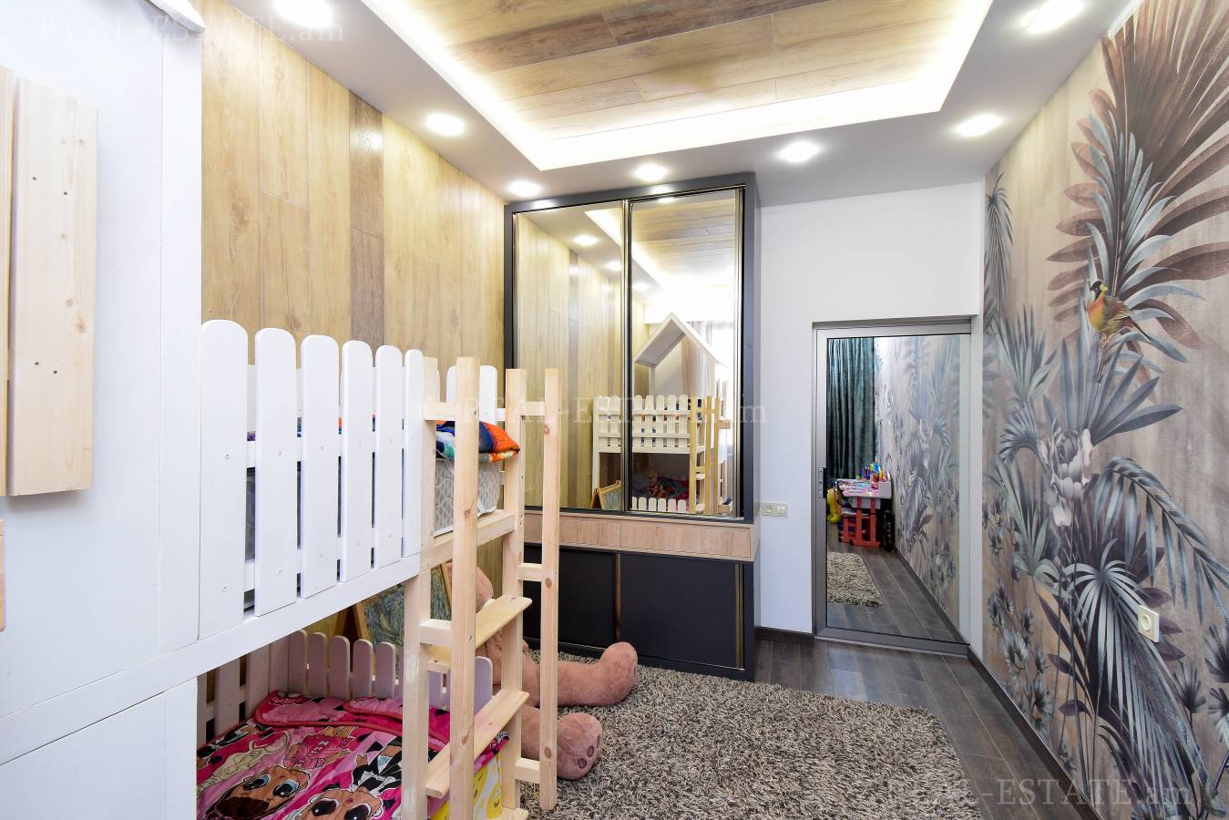 4 bedroom apartment for sale Bakunts St, Nor Norque Yerevan, 123441