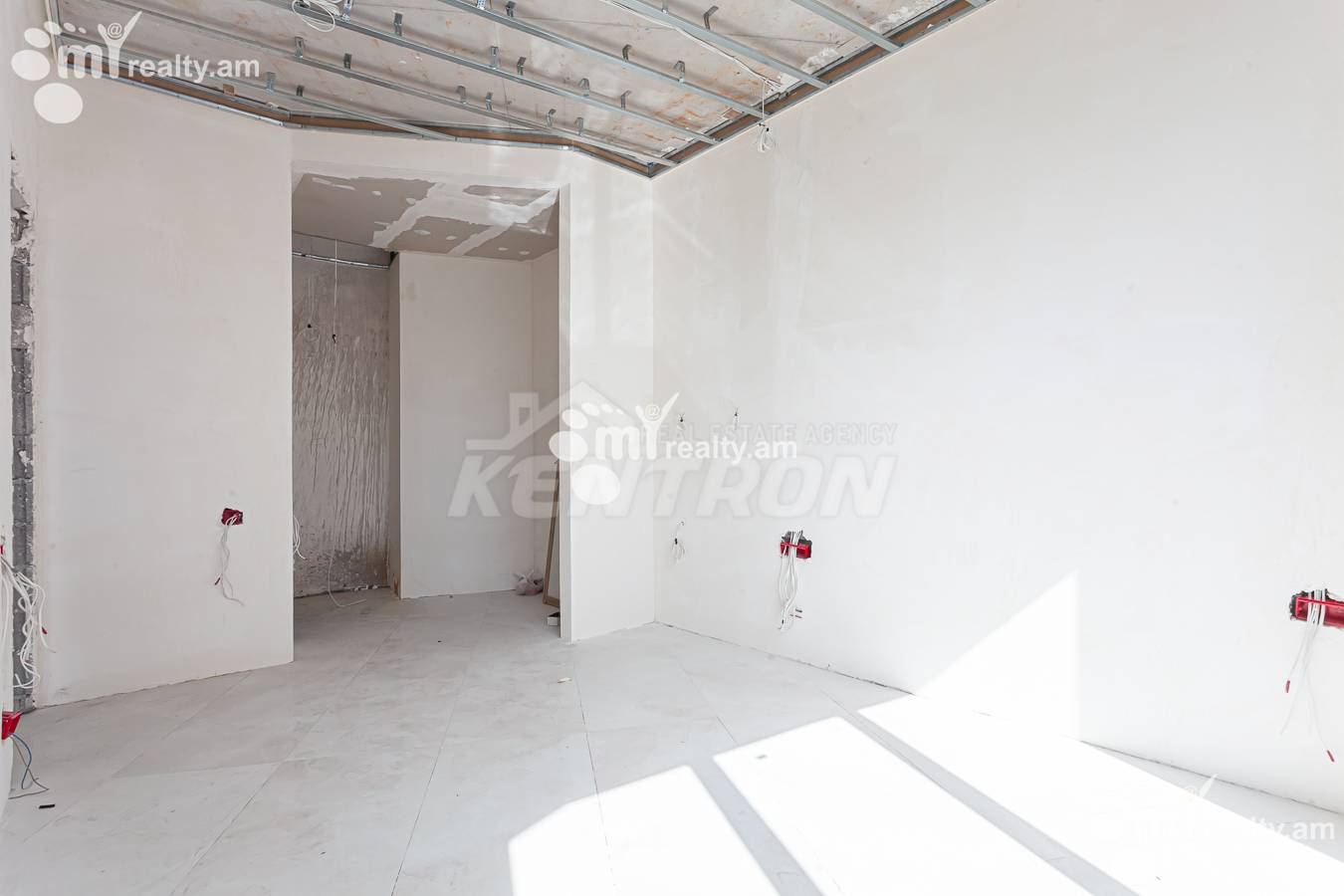 3 սենյականոց բնակարան  Գ. Հովսեփյան փող, Նորք-Մարաշ Երևան, 155575