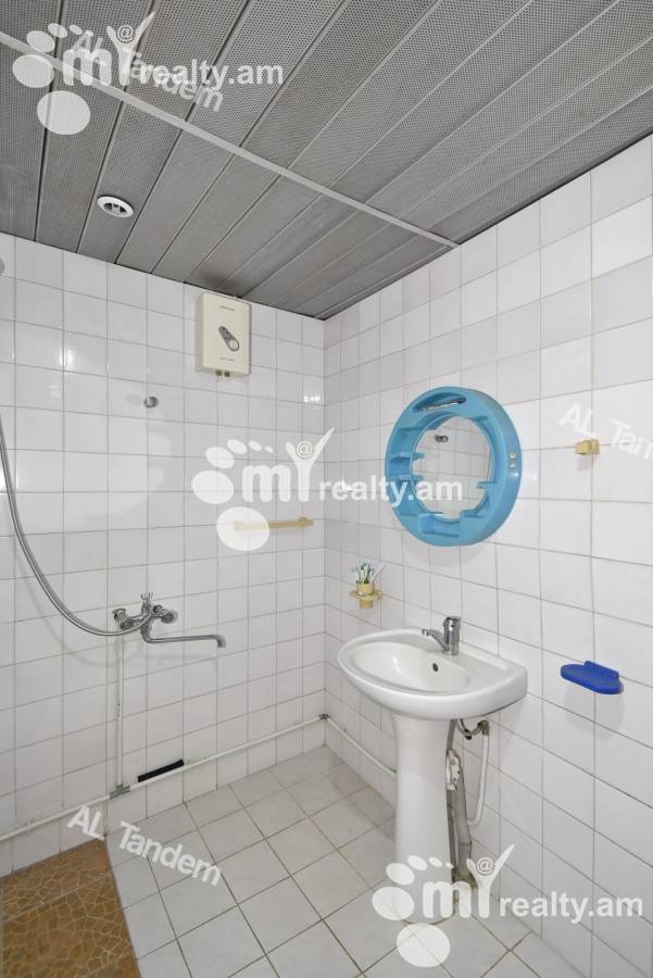 House for sale Antarayin St, Center Yerevan, 127724
