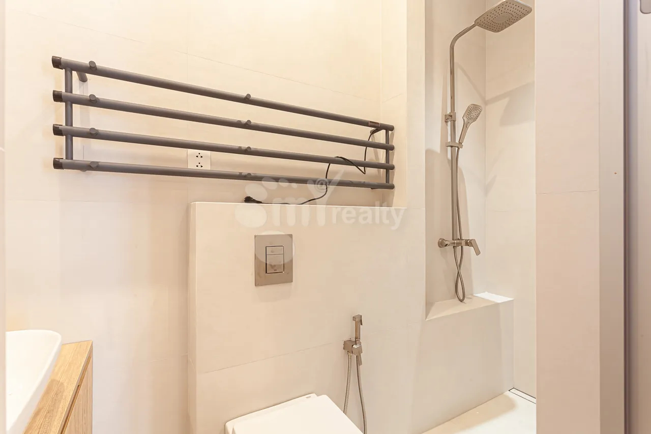 3 bedroom apartment for rent Baghramyan 3 alley, Arabkir Yerevan, 161924