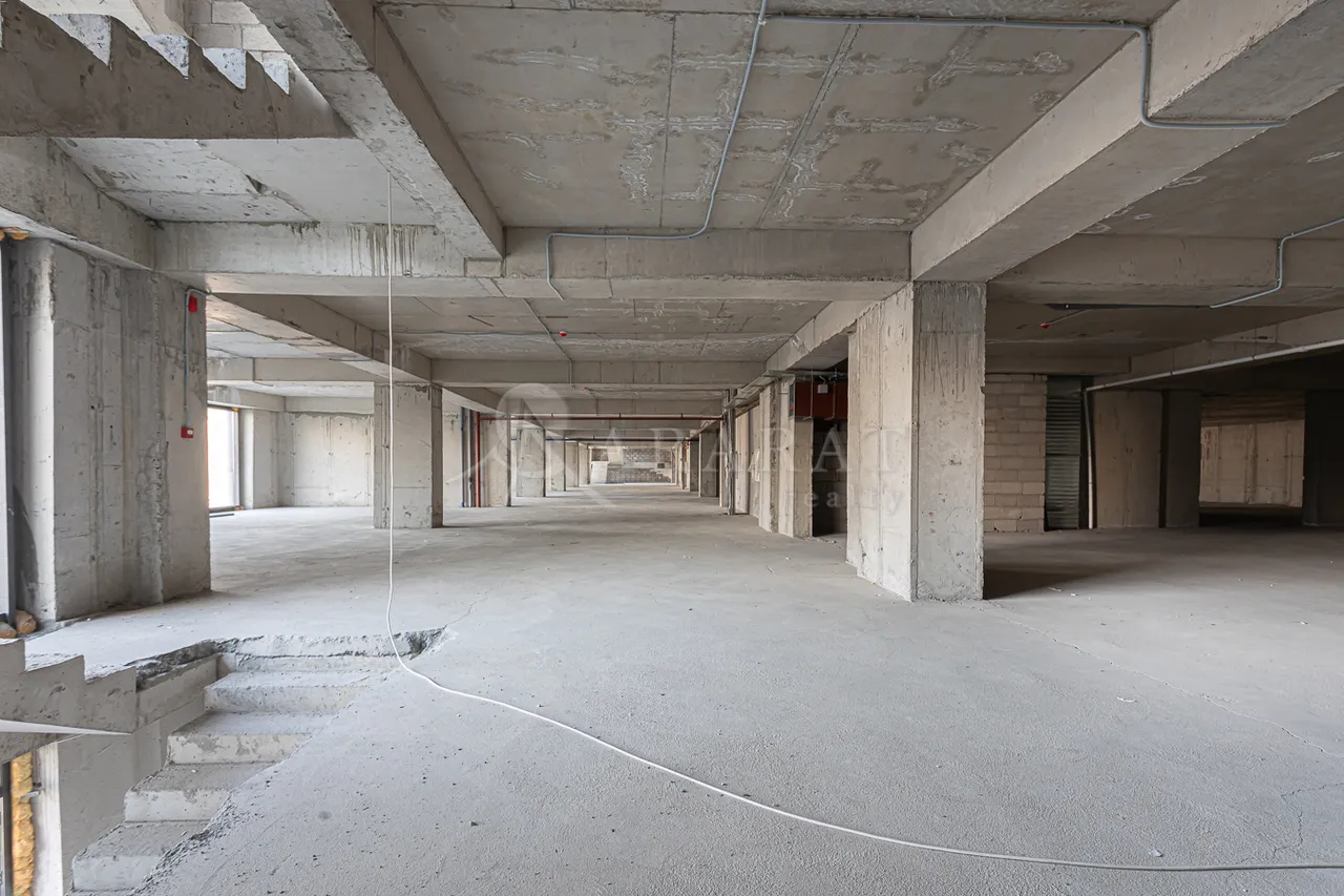 Commercial property for rent Paruyr Sevak  dis. 17 street, Avan Yerevan, 157738
