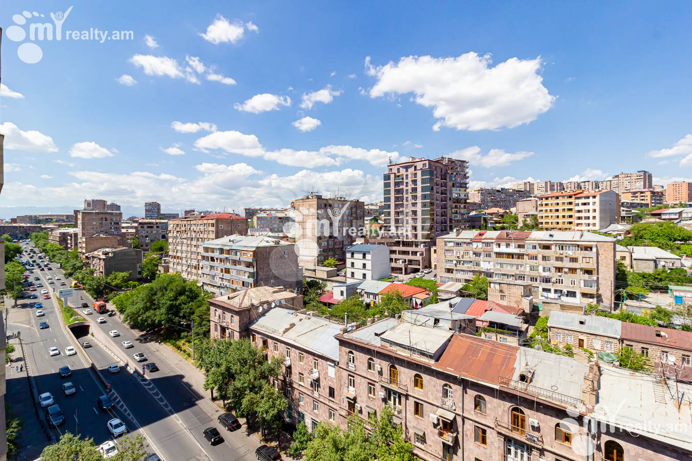 Купить 5 комнатную квартиру Баграмян пр(Кентрон), Центр Ереван, 151292