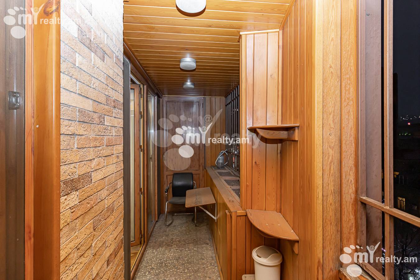 Снять 4 комнатную квартиру Московян ул, Центр Ереван, 155311