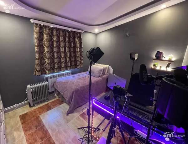 3-senyakanoc-bnakaran-vacharq-Yerevan-Center