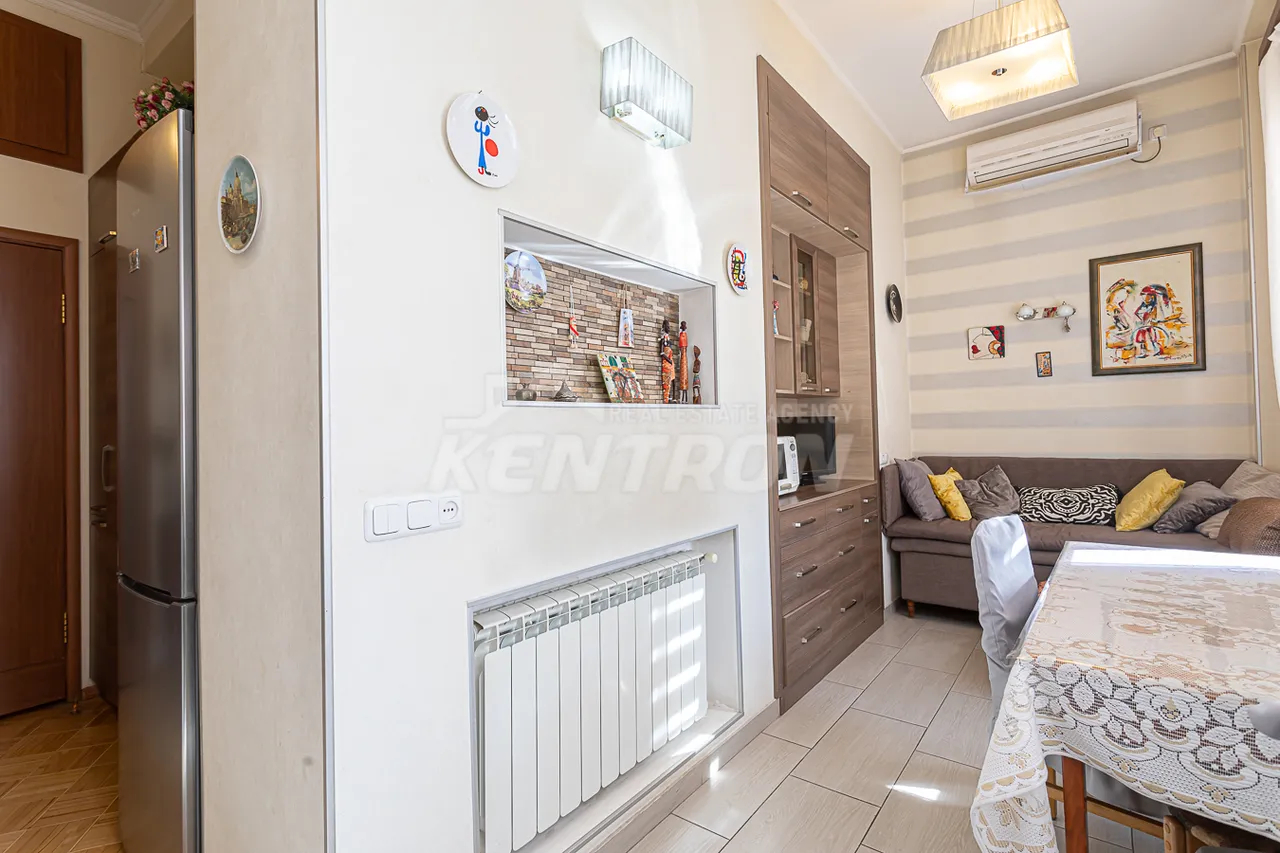 2 bedroom apartment for sale Vardanants St, Center Yerevan, 157484