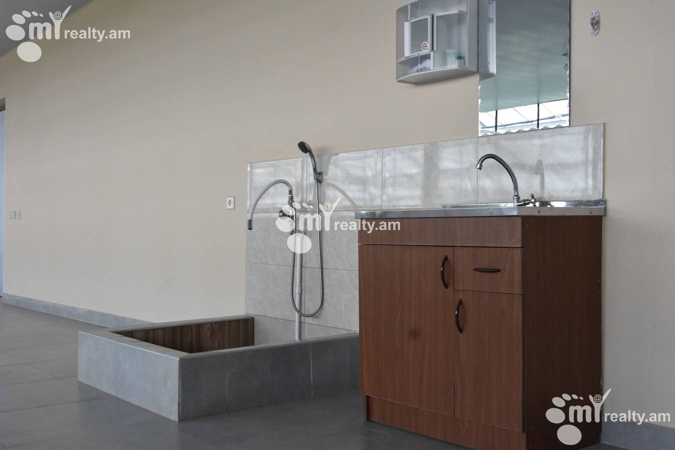 Купить замельный участок Ехвард, Егвард Котайк, 155047