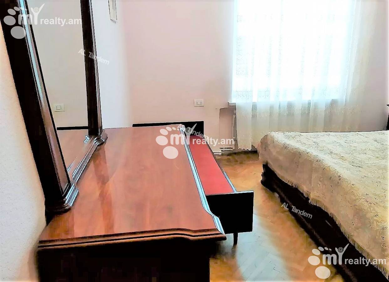 3 սենյականոց բնակարան  Պռոշյան փող, Կենտրոն Երևան, 124189