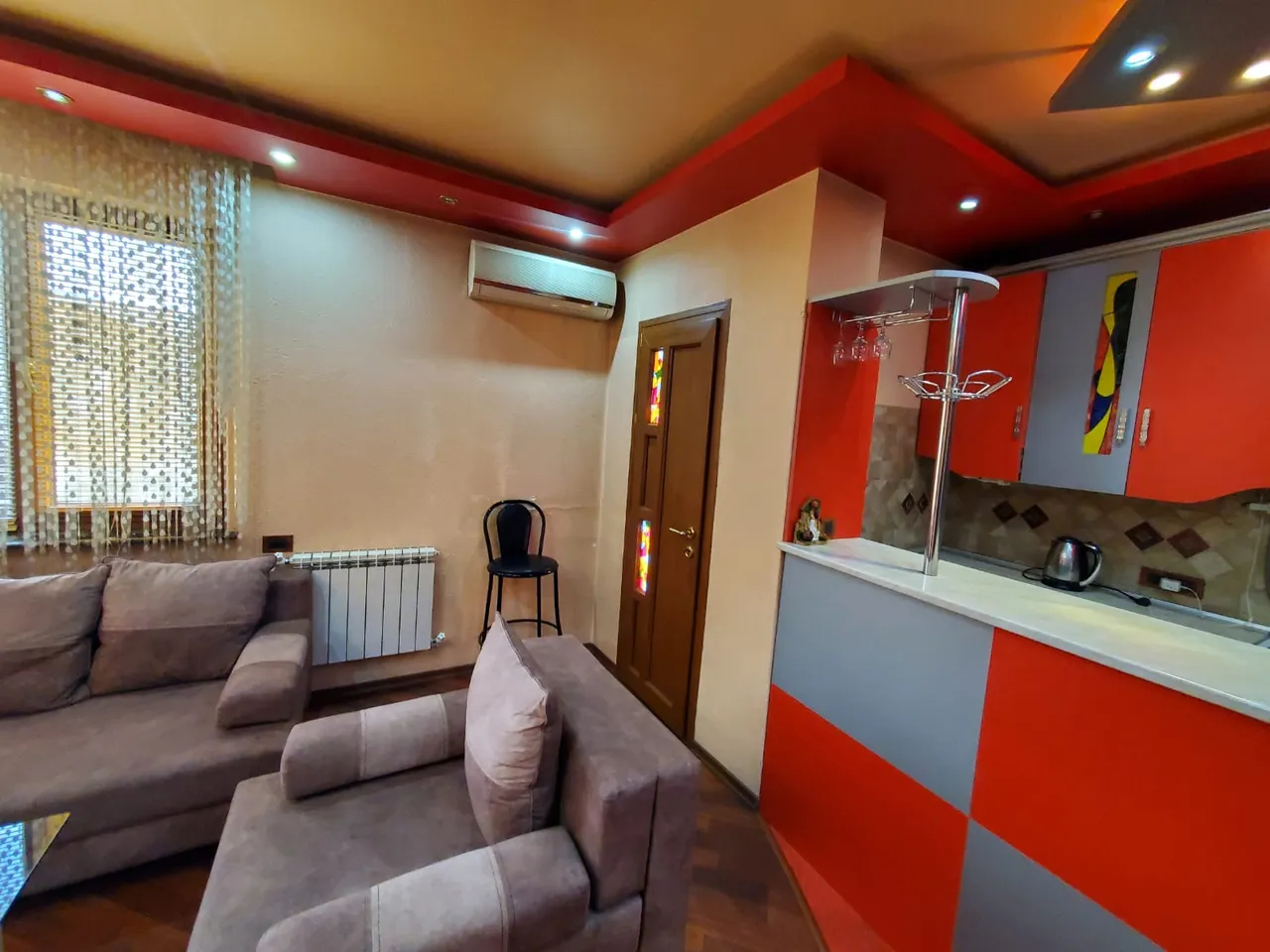 2 bedroom apartment for sale خیابان سایات نووآ, مرکز شهر ایروان, 159041